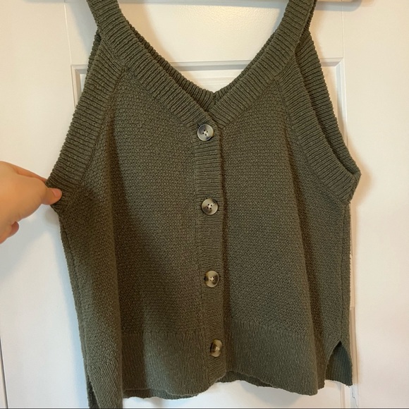 Madewell green sweater tank - Picture 3 of 10